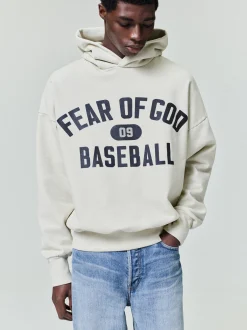 09 Classic Hoodie
