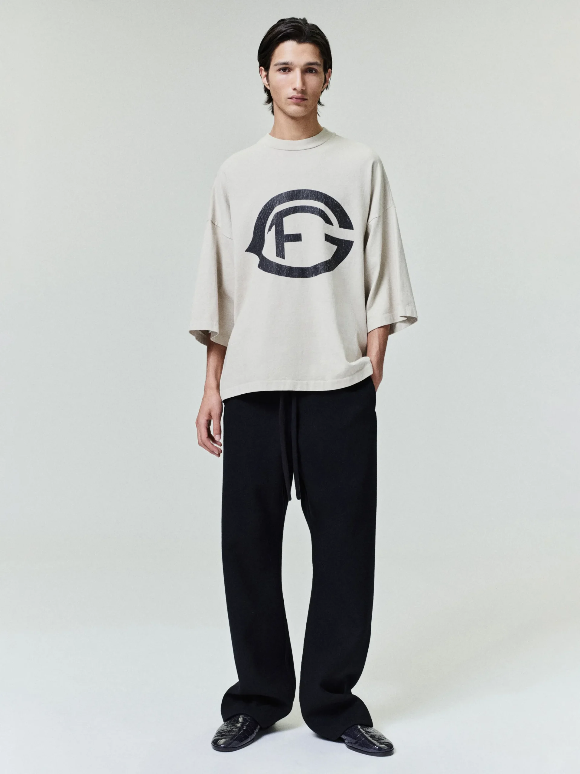 FG 26 Tee