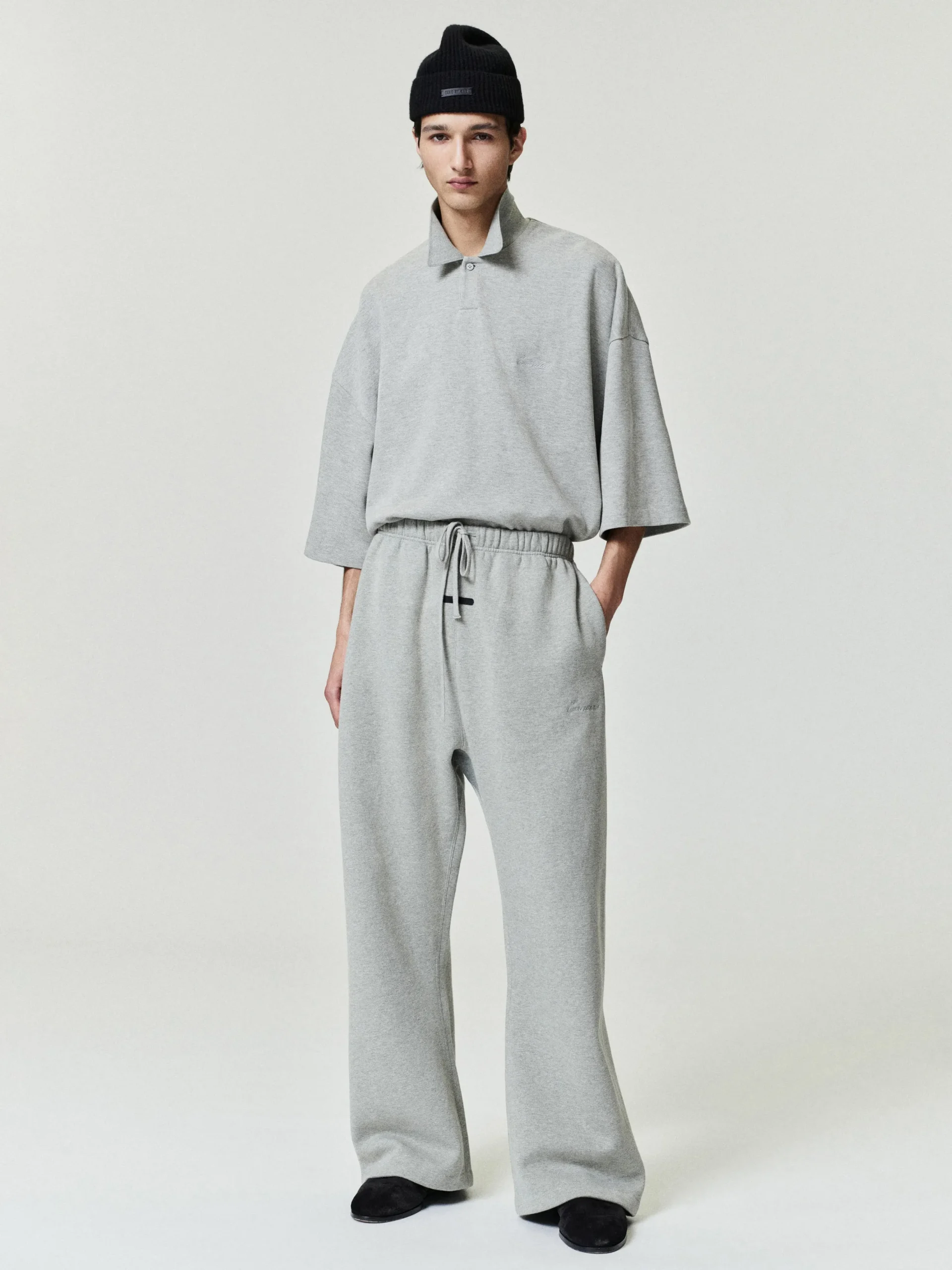 Signature Classic Flare Sweatpant