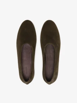Womens Suede Ballerina