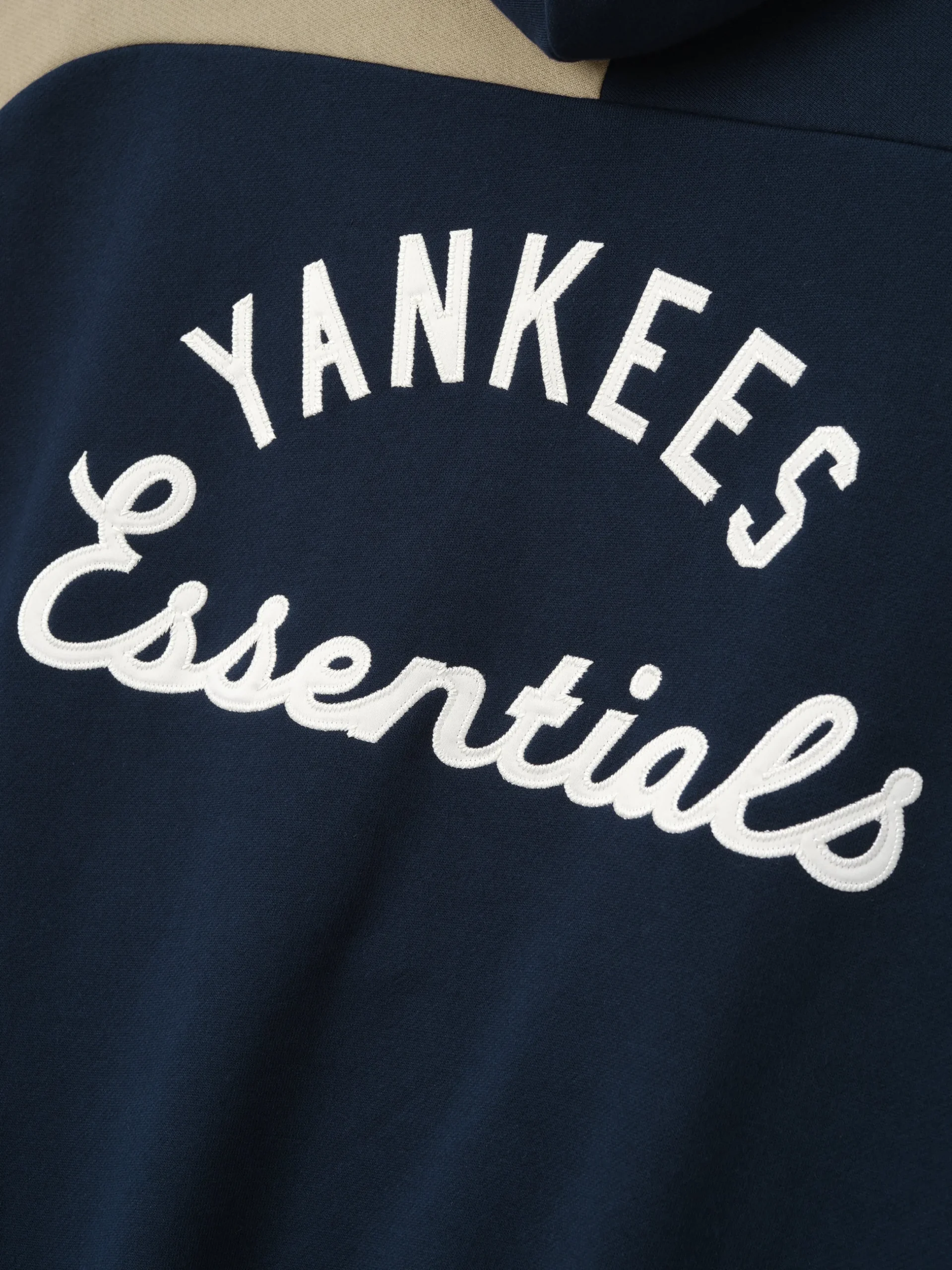 Yankees Raglan Half Zip Sport Hoodie